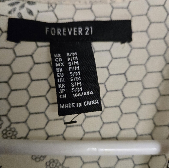 Forever 21 Sheer Kimono 3/4 Sleeve Fringe Open Top S/M - Picture 5 of 6